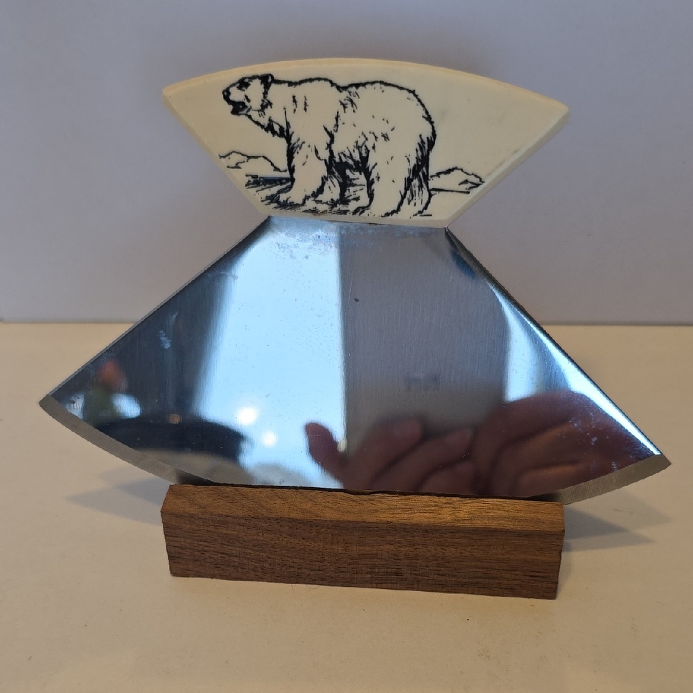 Ulu Alaska Souvenir Kitchen Knife With Stand
